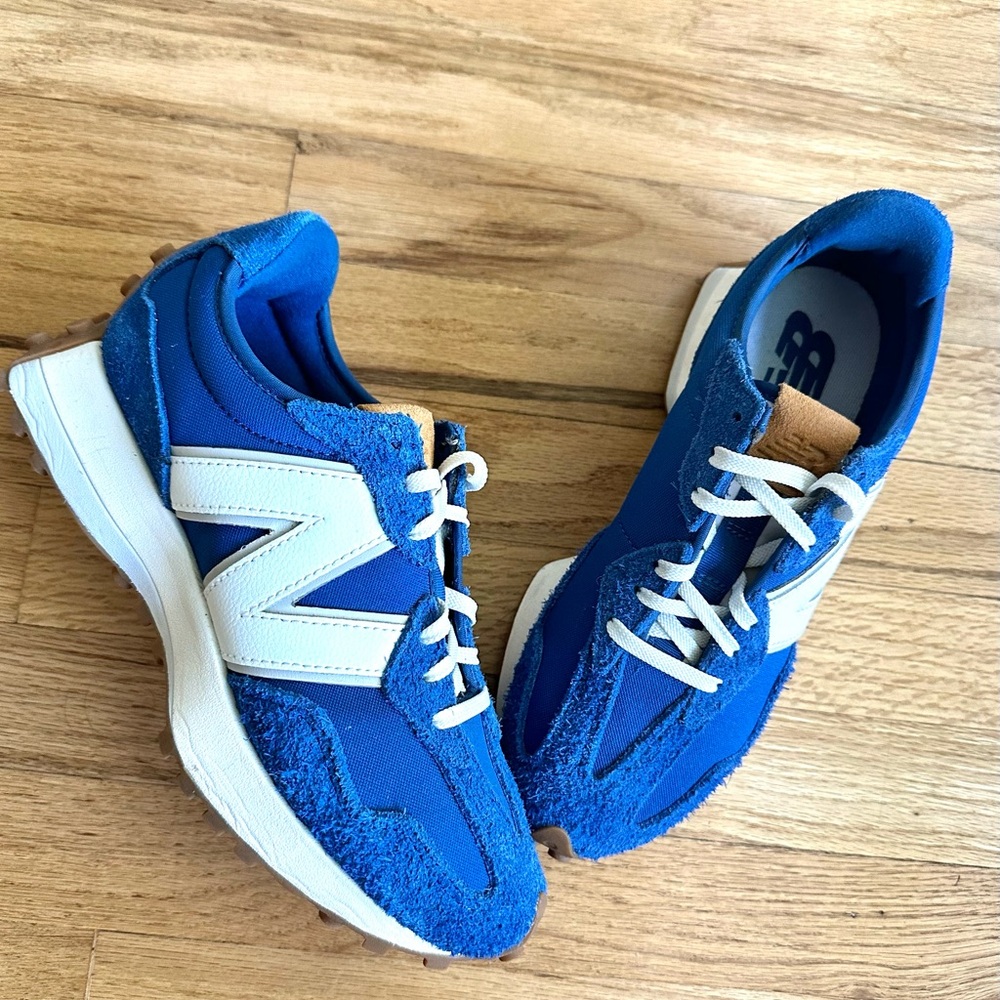 New Balance 327 suede sneaker. Discontinued color. New without box.